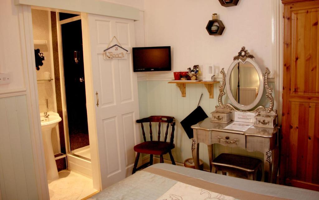 Devon View Guesthouse Swansea Bilik gambar